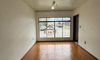 Imagem 2: Casa com 2 Dormitorio(s) localizado(a) no bairro Cinquentenário em Farroupilha / Rio Gran