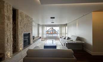 Imagem 5: Apartamento de Alto Padrão em Farroupilha - 193m², 3 Dormitórios, Vista Panorâmica