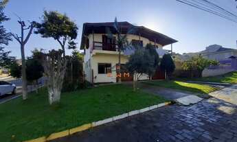 Imagem: Casa com sala comercial