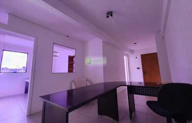 Imagem 2: Ampla Sala Comercial no Centro, NH