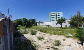 Imagem 4: Terreno Plano nas imediações da r. Bartolomeu de Gusmão, NH