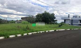 Imagem: Ótimo Terreno Plano com 789, m² no Bairro