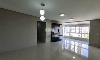 Imagem 2: Apartamento no Centro de NH, com 03 Dormitórios, 04 Garagens