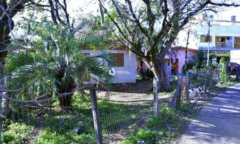 Imagem: Terreno com área superficial de 660m²