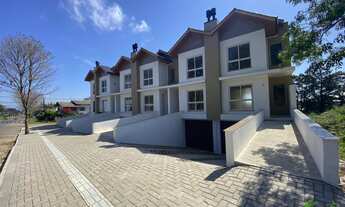 Imagem: Sobrado tríplex Novo, bairro Vila Germânia