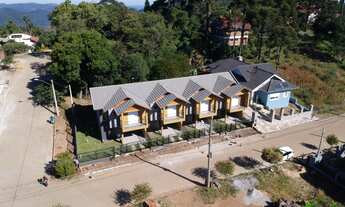 Imagem 3: Sobrados novos no bairro Recanto do Sossego, Nova Petrópolis-RS