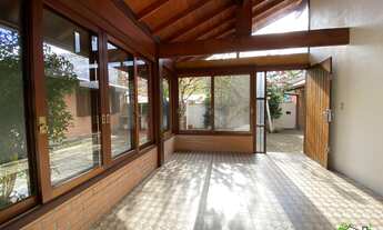 Imagem 2: Casa de 04 dormitórios no bairro Pousada da Neve