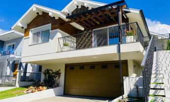 Imagem: Casa de alto padrão no bairro Recanto do