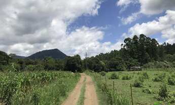 Imagem: Sítio com 3 Dormitorio(s) localizado(a)