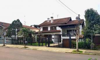 Imagem: Casa com 4 Dormitorio(s) localizado(a) no