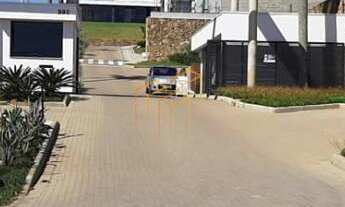 Imagem: Terreno pronto para construir