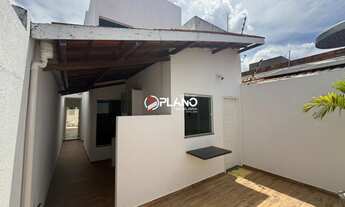 Imagem 4: Alugo casa a apenas 500 metros da Fraga Maia!