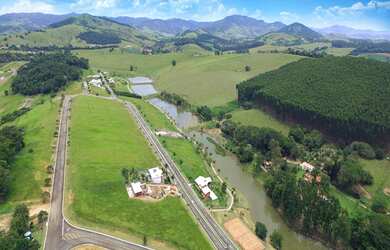 Imagem 7: Terreno com 3 Dormitorio(s) localizado(a) no bairro Rodovia dos Tamoios em Paraibuna / SÃ