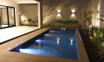 Imagem 2: Sobrado com 4 Dormitorio(s) localizado(a) no bairro CONDOMÍNIO RESIDENCIAL JAGUARY em São