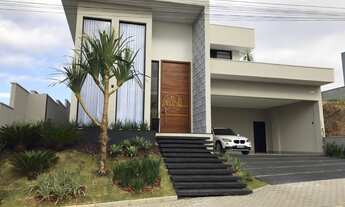 Imagem: Sobrado com 4 Dormitorio(s) localizado(a)