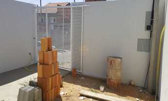 Imagem 2: Casa com 2 Dormitorio(s) localizado(a) no bairro JARDIM SANTA JÚLIA em São José dos Campo