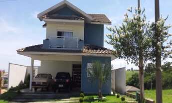 Imagem: Sobrado com 3 Dormitorio(s) localizado(a)