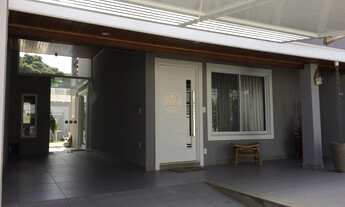 Imagem 2: Sobrado com 3 Dormitorio(s) localizado(a) no bairro JARDIM SATÉLITE em São José dos Campo