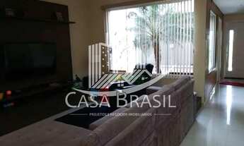 Imagem 2: Sobrado com 4 Dormitorio(s) localizado(a) no bairro JARDIM CALIFÓRNIA em Jacareí / SÃO PA