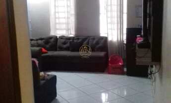 Imagem 2: Sobrado com 4 Dormitorio(s) localizado(a) no bairro RESIDENCIAL UNIÃO em São José dos Cam