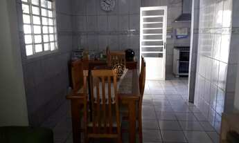 Imagem 2: Casa com 3 Dormitorio(s) localizado(a) no bairro Freitas em São José dos Campos / SÃO PAU