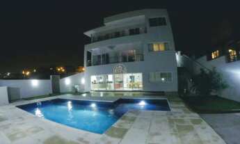 Imagem: Sobrado com 4 Dormitorio(s) localizado(a)