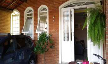 Imagem 1: Casa com 2 Dormitorio(s) localizado(a) no bairro Conjunto Residencial Trinta e Um de Març