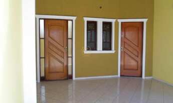 Imagem: Casa com 3 Dormitorio(s) localizado(a) no