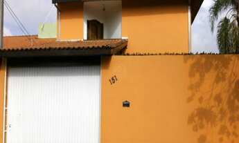 Imagem 2: Sobrado com 4 Dormitorio(s) localizado(a) no bairro Loteamento Villa Branca em Jacareí