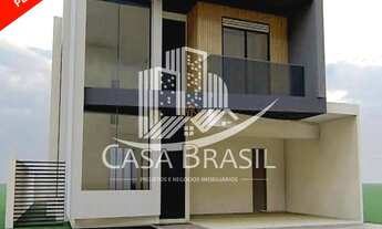 Imagem: Sobrado com 4 Dormitorio(s) localizado(a)