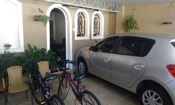 Imagem: Casa com 2 Dormitorio(s) localizado(a) no