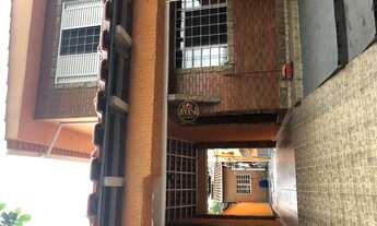 Imagem: Sobrado com 2 Dormitorio(s) localizado(a)