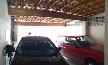 Imagem 2: Casa com 2 Dormitorio(s) localizado(a) no bairro JARDIM SANTA INÊS II em São José dos Cam