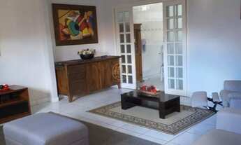 Imagem: Casa com 3 Dormitorio(s) localizado(a) no