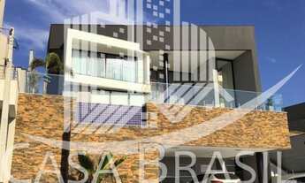 Imagem: Casa com 4 Dormitorio(s) localizado(a) no