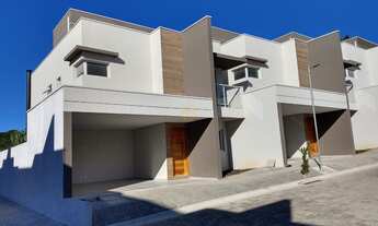 Imagem: Sobrado com 3 Dormitorio(s) localizado(a)