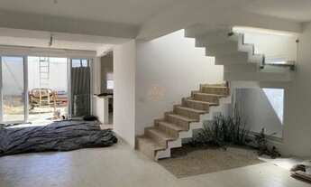 Imagem 2: Sobrado com 5 Dormitorio(s) localizado(a) no bairro URBANOVA em São José dos Campos / SÃO