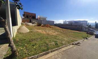 Imagem: Terreno com 3 Dormitorio(s) localizado(a)