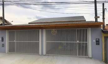 Imagem: Casa com 2 Dormitorio(s) localizado(a) no