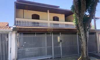 Imagem: Sobrado com 4 Dormitorio(s) localizado(a)