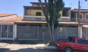 Imagem 2: Sobrado com 4 Dormitorio(s) localizado(a) no bairro Bosque dos Eucaliptos em São José dos