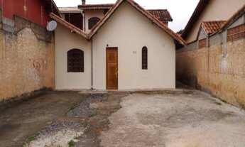 Imagem 2: Casa com 2 Dormitorio(s) localizado(a) no bairro RESIDENCIAL UNIÃO em São José dos Campos