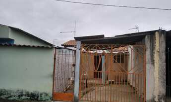 Imagem 2: Casa Comercial com 2 Dormitorio(s) localizado(a) no bairro CIDADE SALVADOR em Jacareí / S