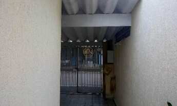 Imagem 2: Casa com 2 Dormitorio(s) localizado(a) no bairro CIDADE MORUMBI em São José dos Campos