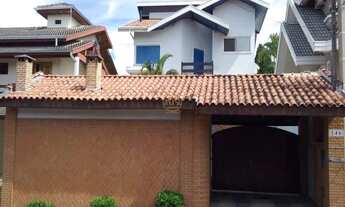 Imagem: Sobrado com 4 Dormitorio(s) localizado(a)