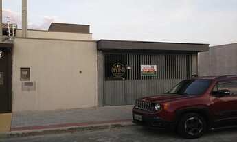 Imagem: Casa com 3 Dormitorio(s) localizado(a) no