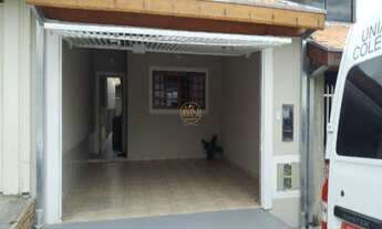 Imagem: Casa com 3 Dormitorio(s) localizado(a) no