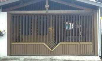 Imagem: Casa com 2 Dormitorio(s) localizado(a) no