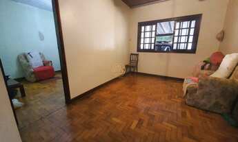 Imagem: Casa com 2 Dormitorio(s) localizado(a) no