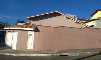 Imagem: Casa com 3 Dormitorio(s) localizado(a) no